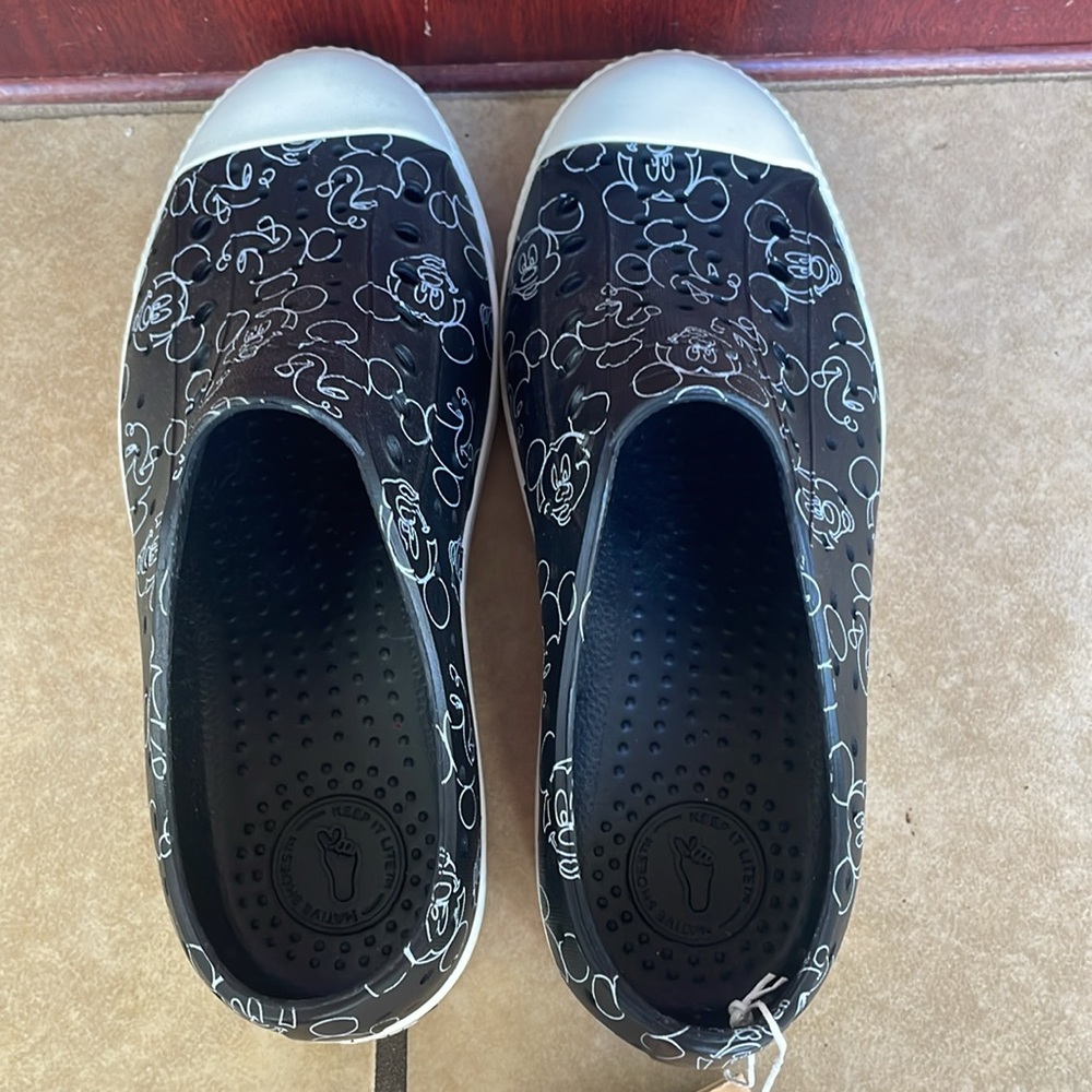 Disney Black and White Mickey Print Shoes - Picture 4 of 6